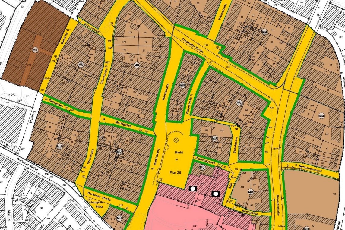 Diese Grafik zeigt, in welchen Innenstadtstraßen das Wohnen im Erdgeschoss ausgeschlossen (grüne Markierungen) und wo es zugelassen werden soll.