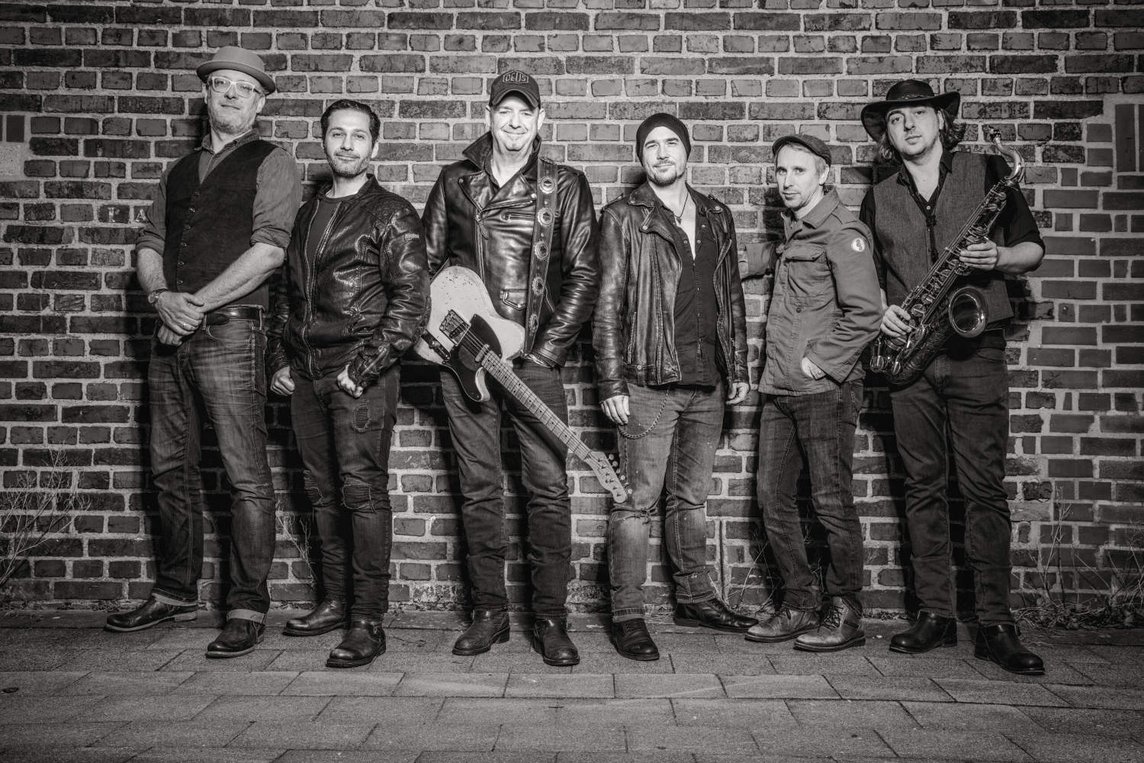 Dieses Foto zeigt die Band Bosstime